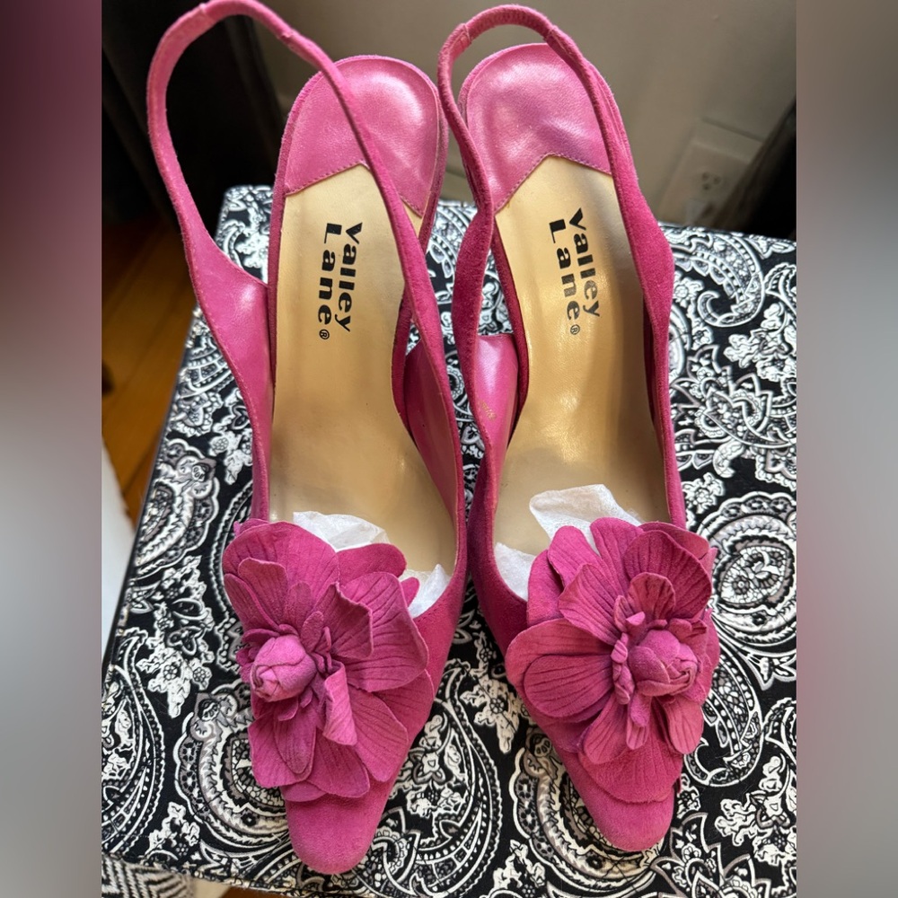Beautiful Pink Suede Leather Heels